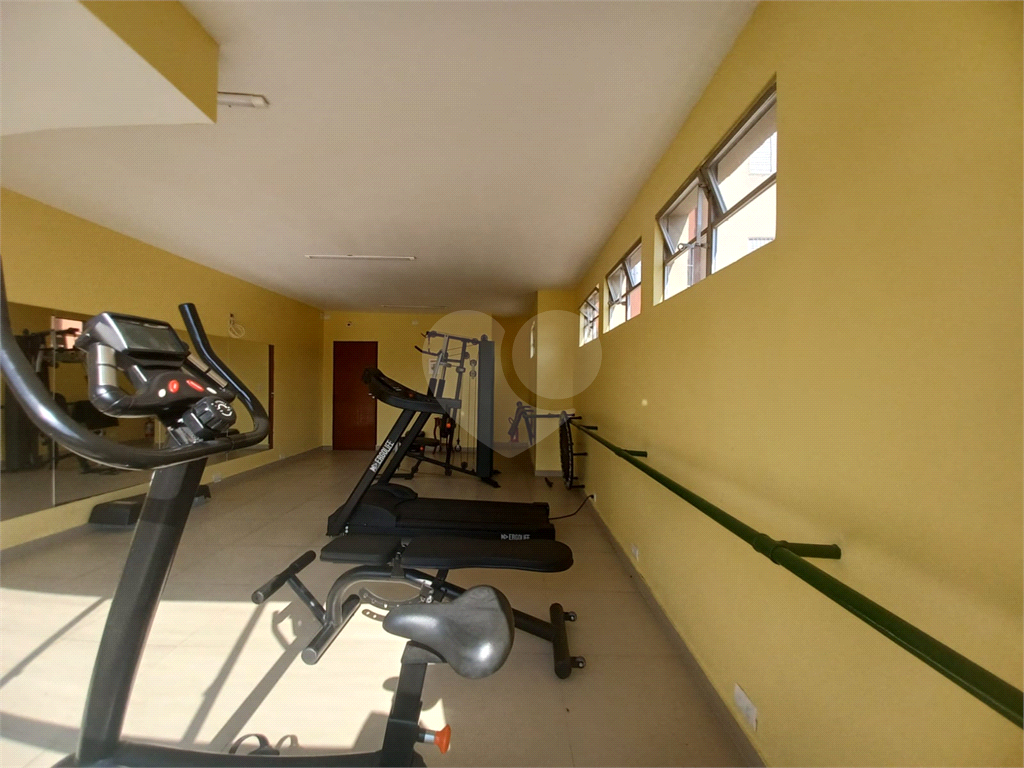Apartamento com 02 dormitórios na Cidade Ademar para venda.