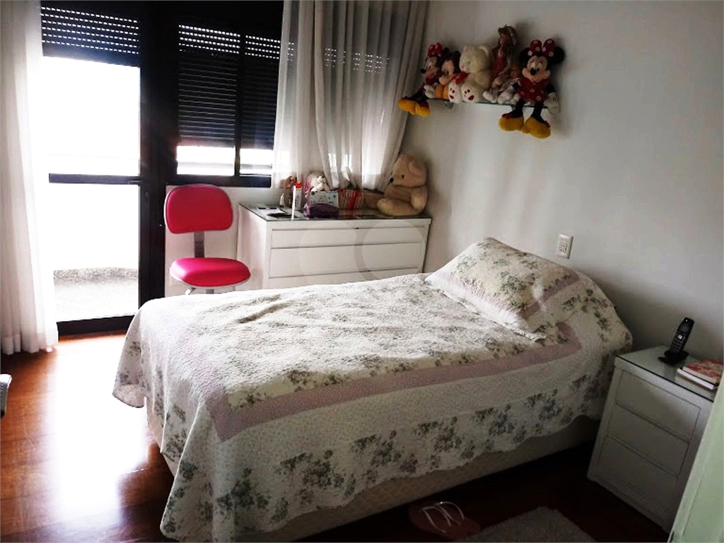 Apartamento a venda no Tucuruvi com 168 m2, 4 dormitorios, 2 suites e 4 vagas de garagem