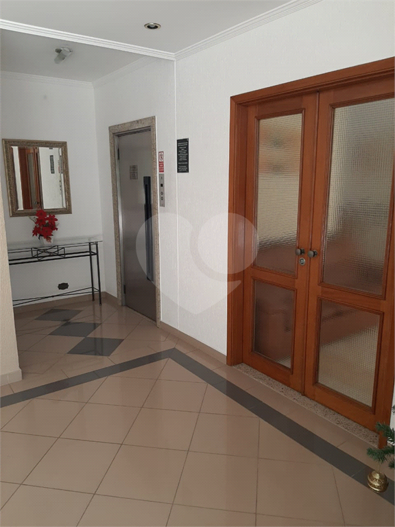 Excelente apto com 3 dormitórios, ótima localização
