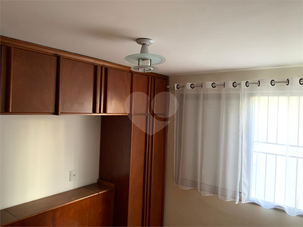 Excelente apto com 3 dormitórios, ótima localização