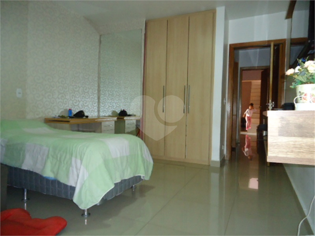 Sobrado à venda com 3 quartos, 76m² - Foto 12