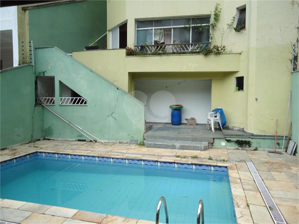 Sobrado à venda com 2 quartos, 374m² - Foto 29