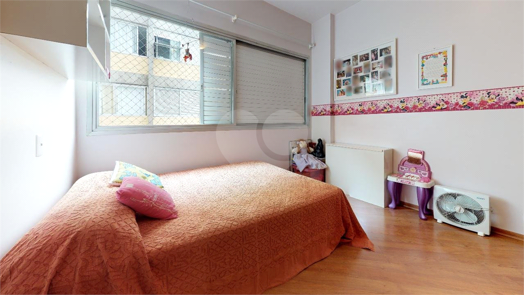 Apartamento à venda na Rua Oscar Freire com 224 m²