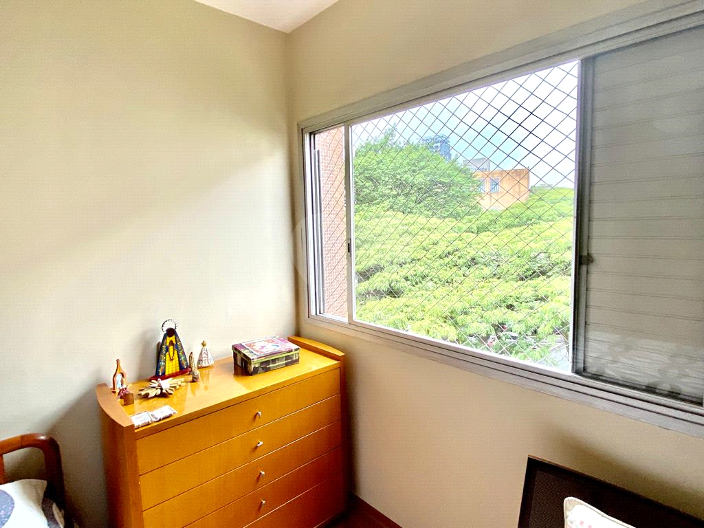 Apartamento à venda na Rua Oscar Freire com 224 m²