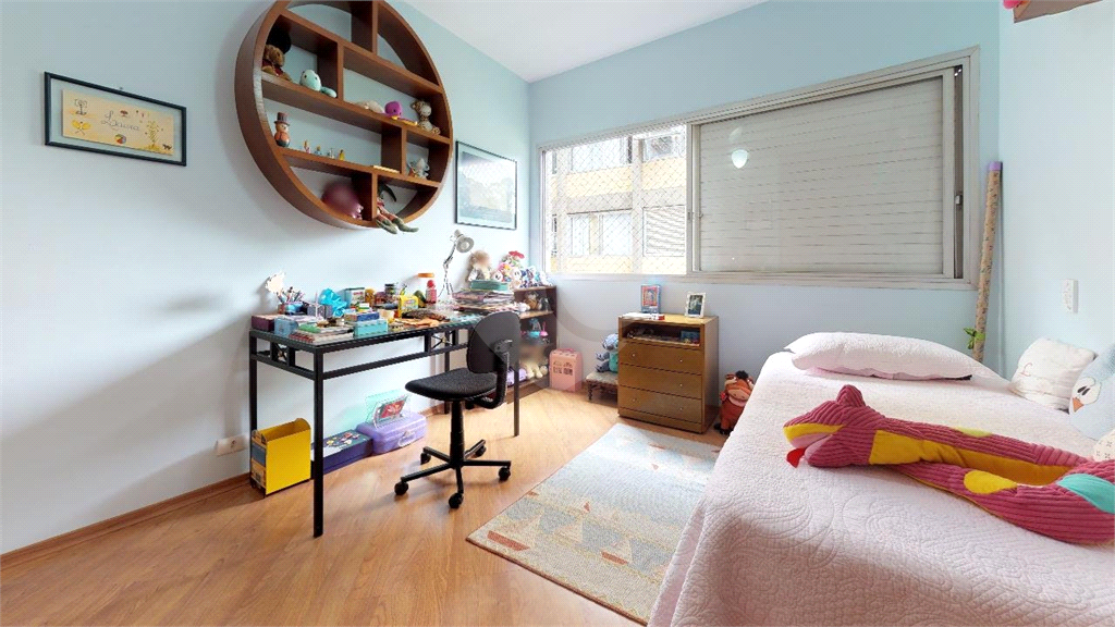 Apartamento à venda na Rua Oscar Freire com 224 m²