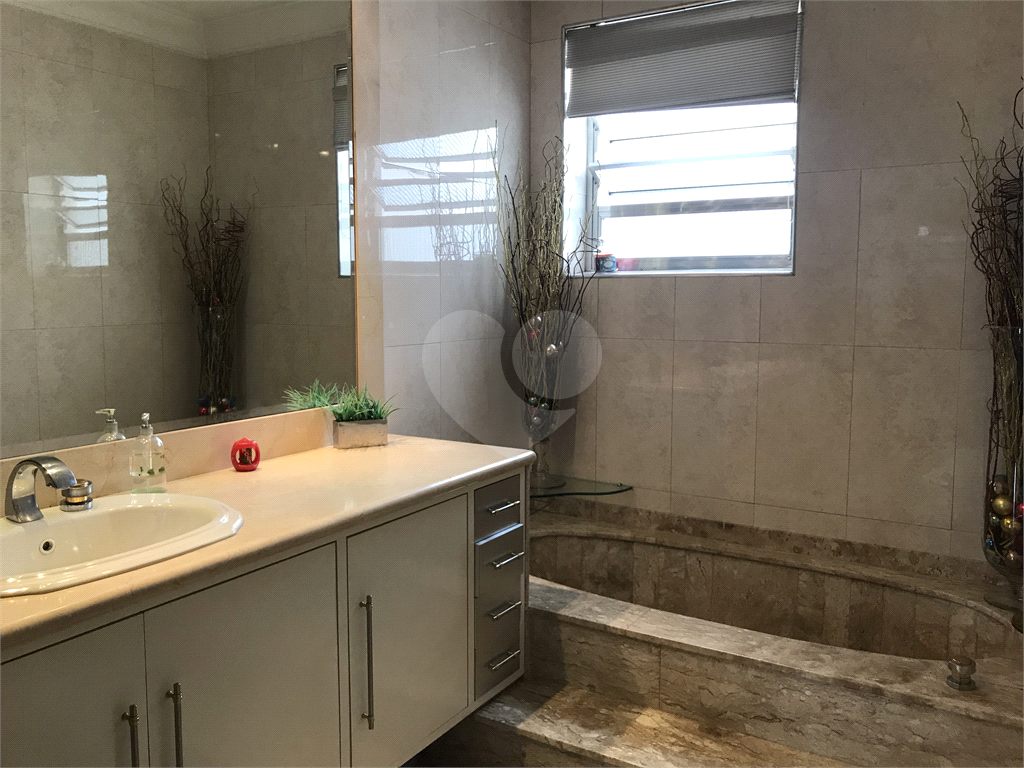 Cobertura à venda com 4 quartos, 430m² - Foto 18