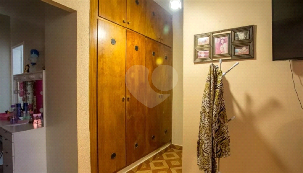 Casa à venda no Carandiru com  2 dormitórios e 2 vagas