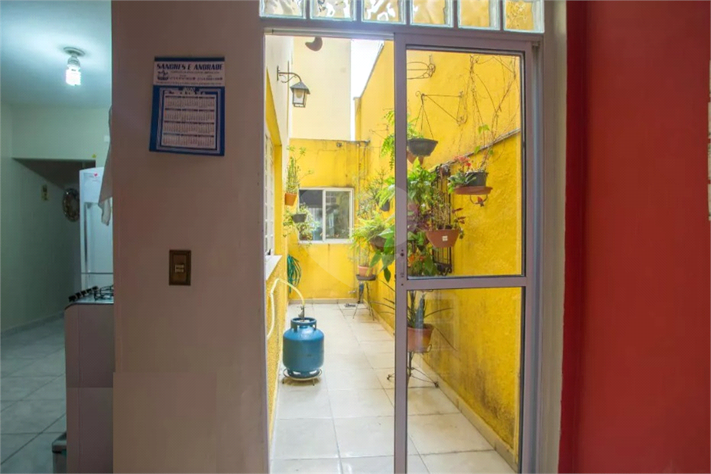 Casa à venda no Carandiru com  2 dormitórios e 2 vagas