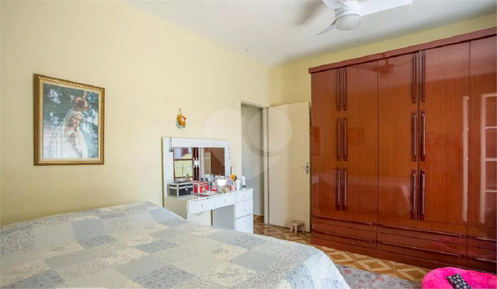 Casa à venda no Carandiru com  2 dormitórios e 2 vagas