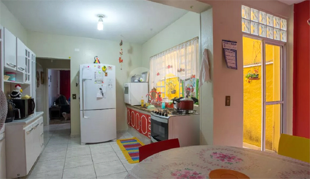 Casa à venda no Carandiru com  2 dormitórios e 2 vagas