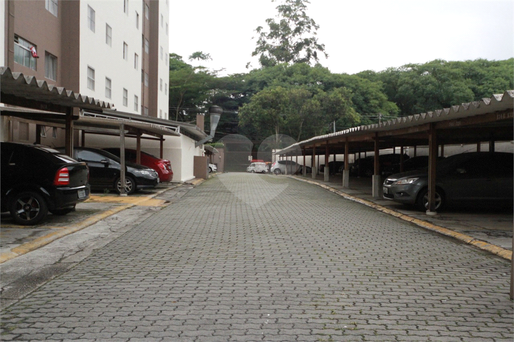 Apartamento no bairro do Limão com 2 dormitórios, Pode ser mobiliado ou não.