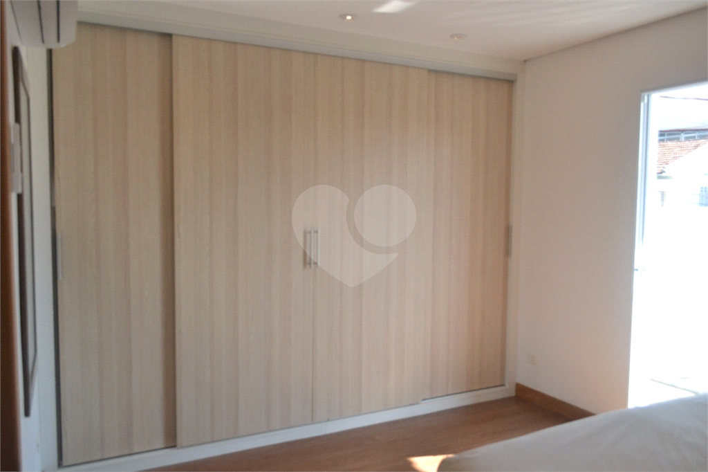 Sobrado Triplex geminado no Jardim França 4 suítes