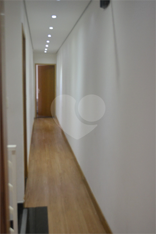 Sobrado Triplex geminado no Jardim França 4 suítes