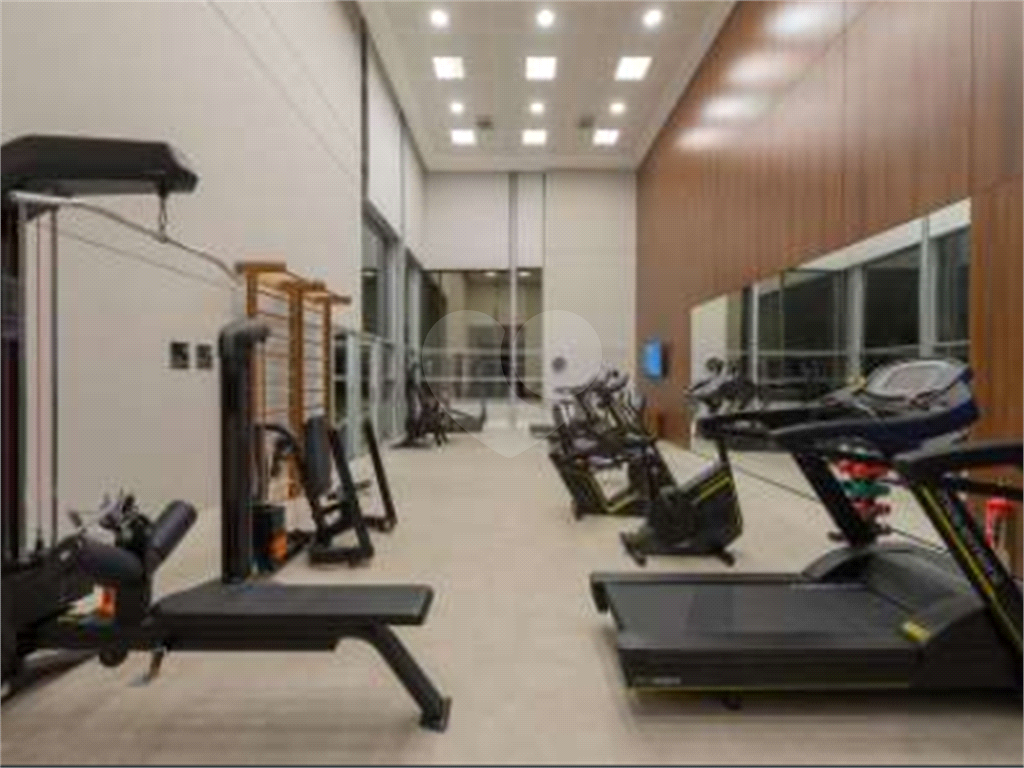 Excelente Studio Totalmente Mobiliado em área nobre.