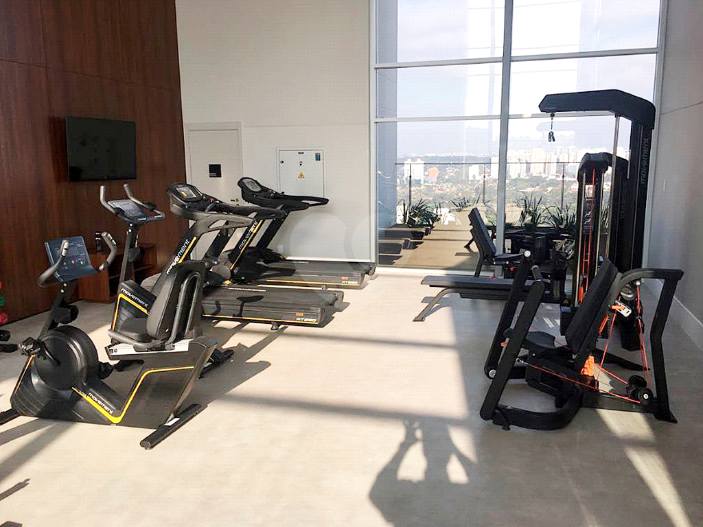 Excelente Studio Totalmente Mobiliado em área nobre.