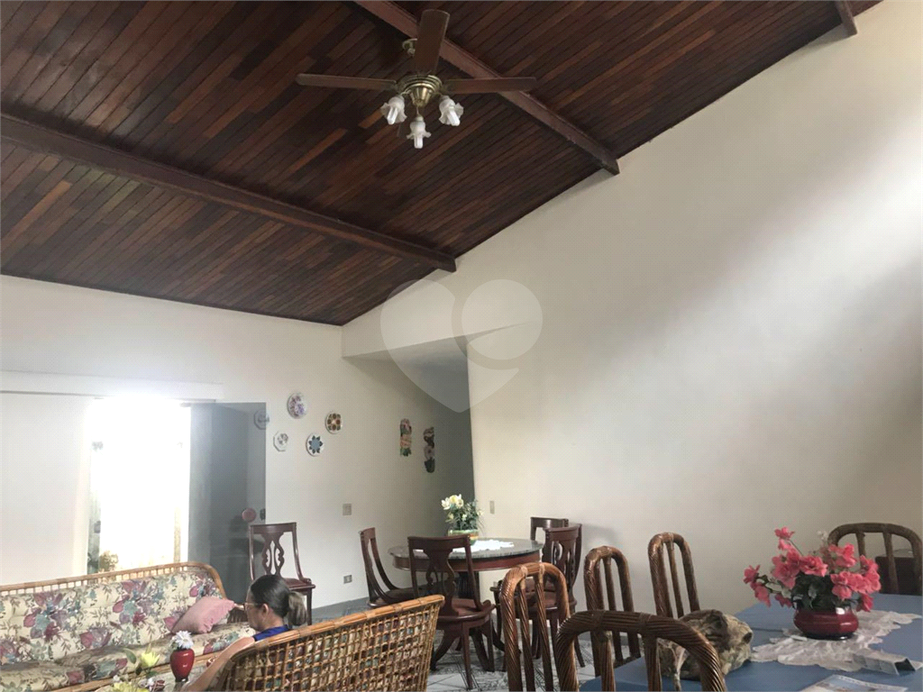 Casa à venda com 4 quartos, 275m² - Foto 6