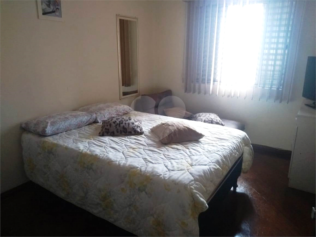 Sobrado - Vila Galvão - Guarulhos - 110 metros - 3 quartos, sendo 1 quarto suite com sacada, 4 vagas