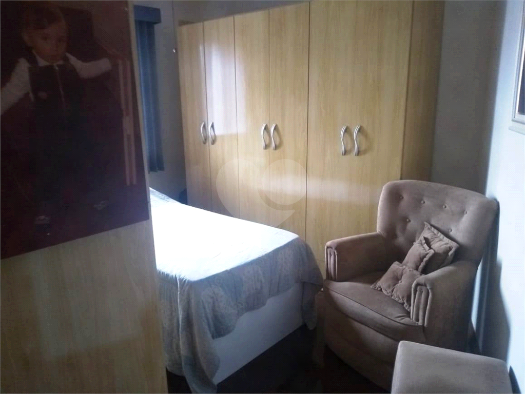 Sobrado - Vila Galvão - Guarulhos - 110 metros - 3 quartos, sendo 1 quarto suite com sacada, 4 vagas