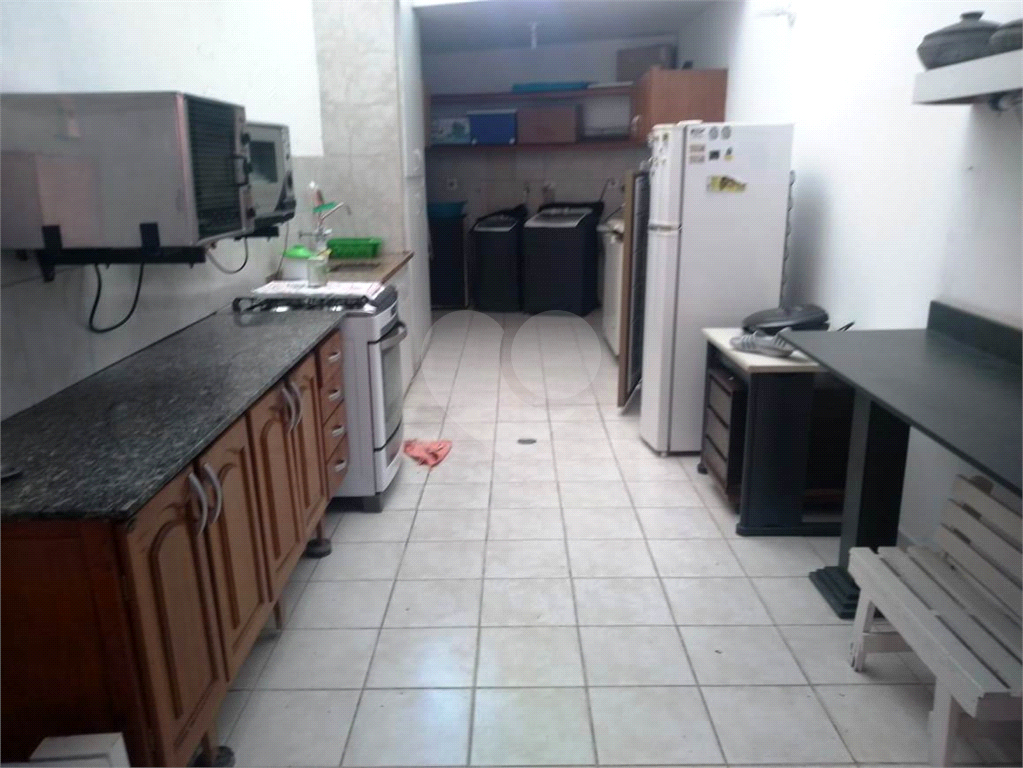 Sobrado - Vila Galvão - Guarulhos - 110 metros - 3 quartos, sendo 1 quarto suite com sacada, 4 vagas