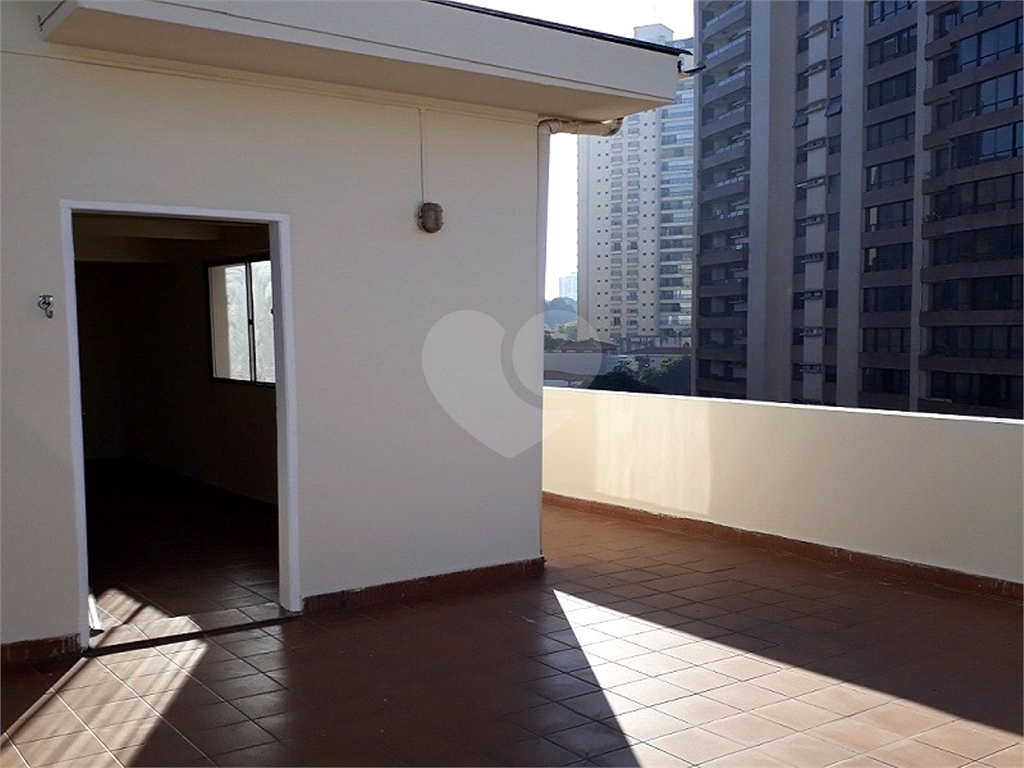 APARTAMENTO em SANTANA