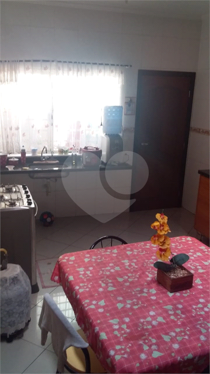 Linda casa térrea em Vila Gustavo!