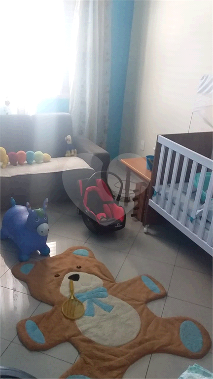 Linda casa térrea em Vila Gustavo!