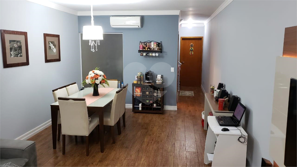 Casa muito boa à 1 km do shopping e metrô Tucuruvi Imóvel com 3 suítes, 3 vagas, bem decorado !