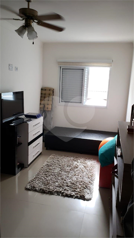 Casa muito boa à 1 km do shopping e metrô Tucuruvi Imóvel com 3 suítes, 3 vagas, bem decorado !