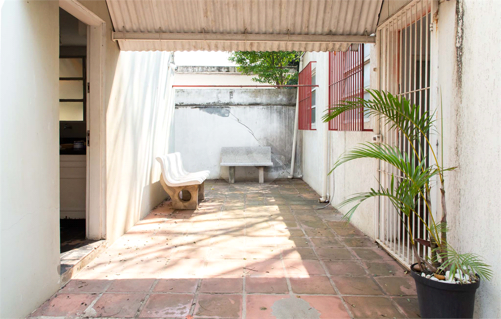 SOBRADO em VILA MADALENA