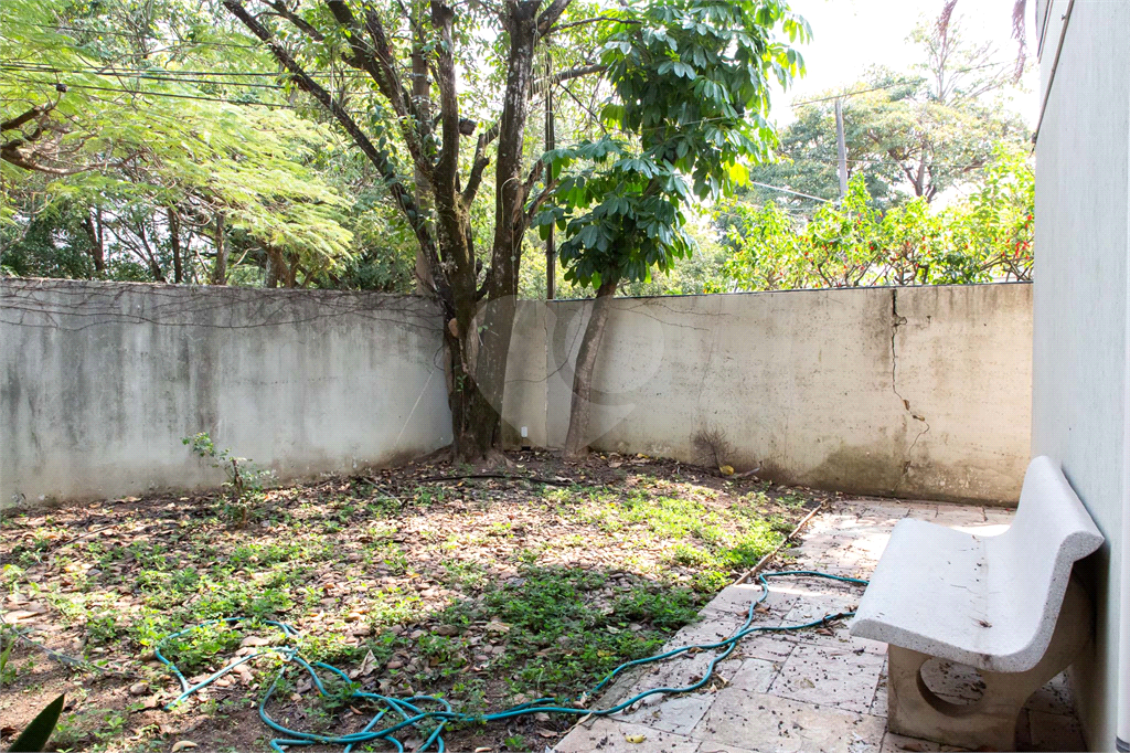 SOBRADO em VILA MADALENA
