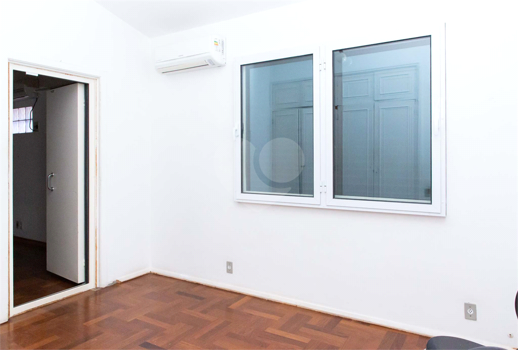 SOBRADO em VILA MADALENA