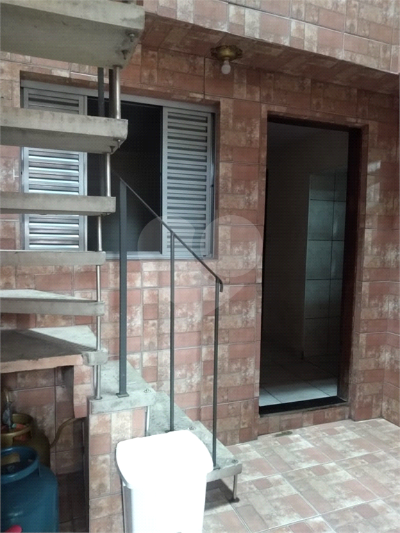 Linda casa em bairro Jaçanã!