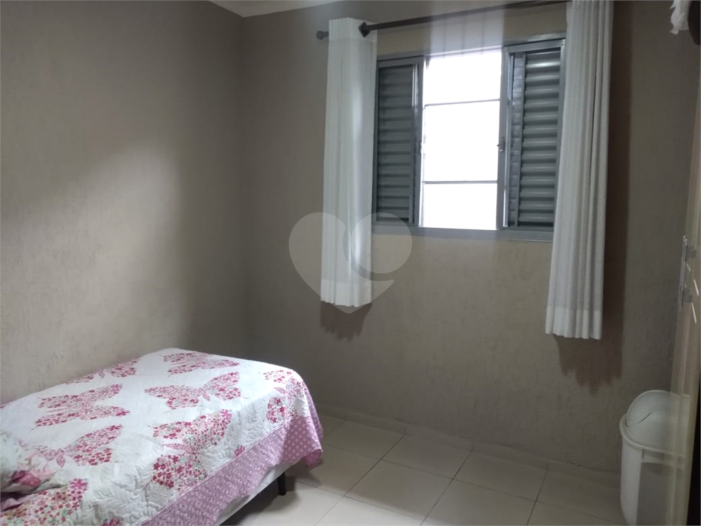 Linda casa em bairro Jaçanã!
