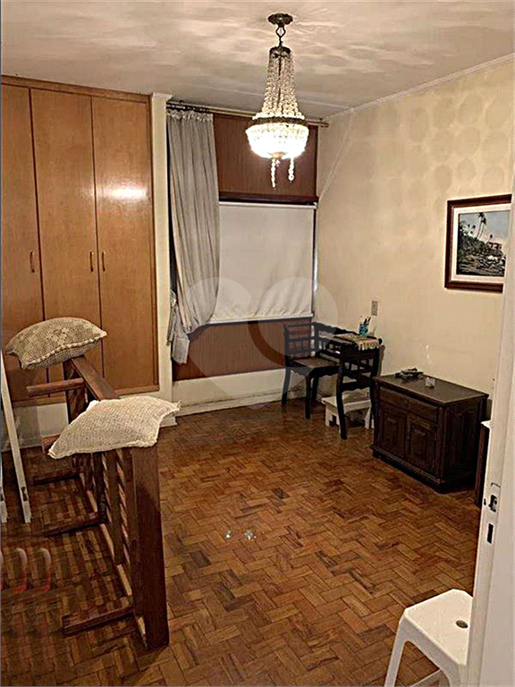 Apartamento em Santana bem conservado. 10 minutos a pé para o Metrô