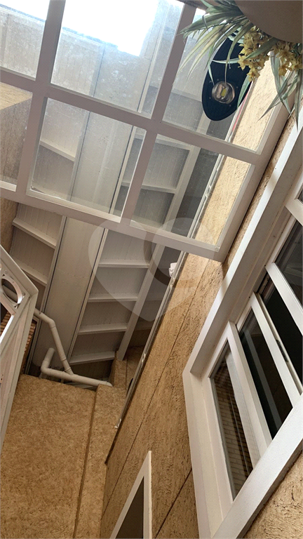 Sobrado de 330m² a venda no Horto Florestal 4 dormitórios, 1 suite, 4 banheiros ,4 vagas cobertas2