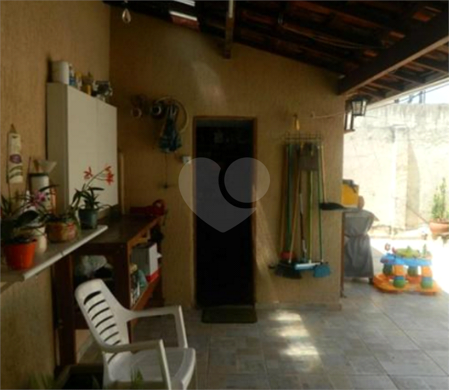 Casa térrea no jaçanã, ótima localização próximo ao Sonda supermercado e metrô Tucuruvi 