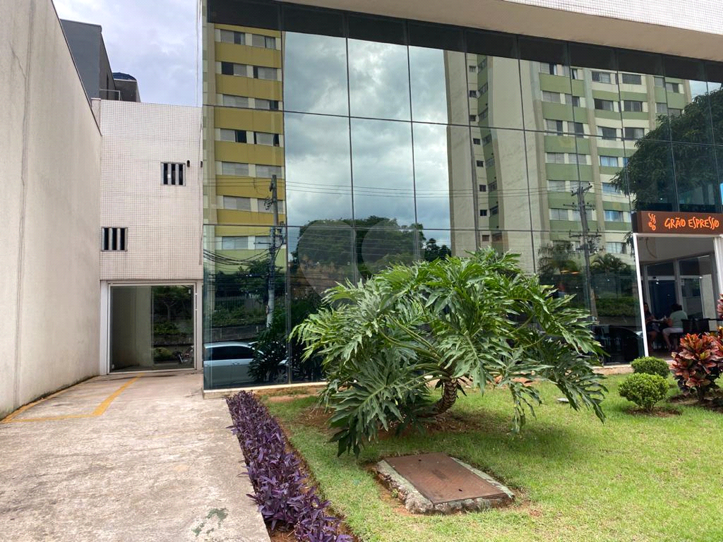 Sala comercial a 200 m do metro Santana