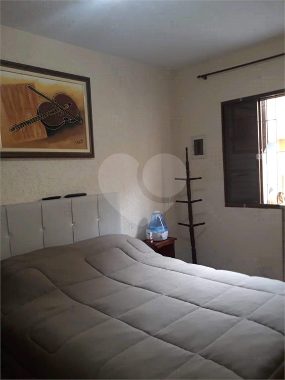 Casa assobradada de 2 dorms e 1 vaga próximo a Av Água Fria