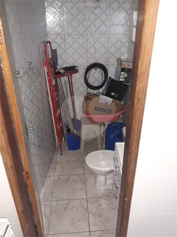 Casa assobradada de 2 dorms e 1 vaga próximo a Av Água Fria