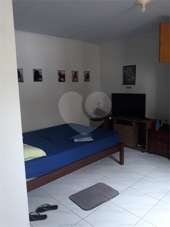 Casa assobradada de 2 dorms e 1 vaga próximo a Av Água Fria