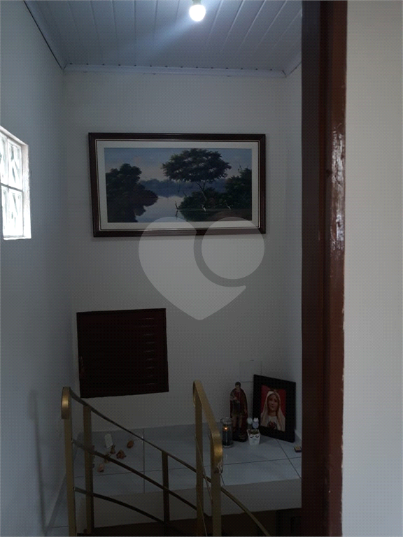 Casa assobradada de 2 dorms e 1 vaga próximo a Av Água Fria