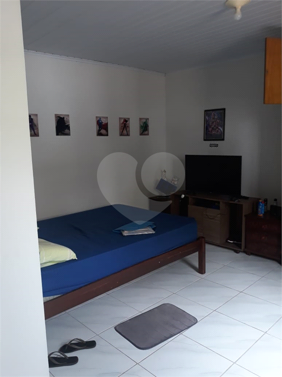 Casa assobradada de 2 dorms e 1 vaga próximo a Av Água Fria