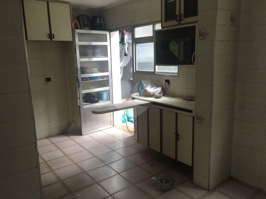 Sobrado à venda com 3 quartos, 180m² - Foto 4