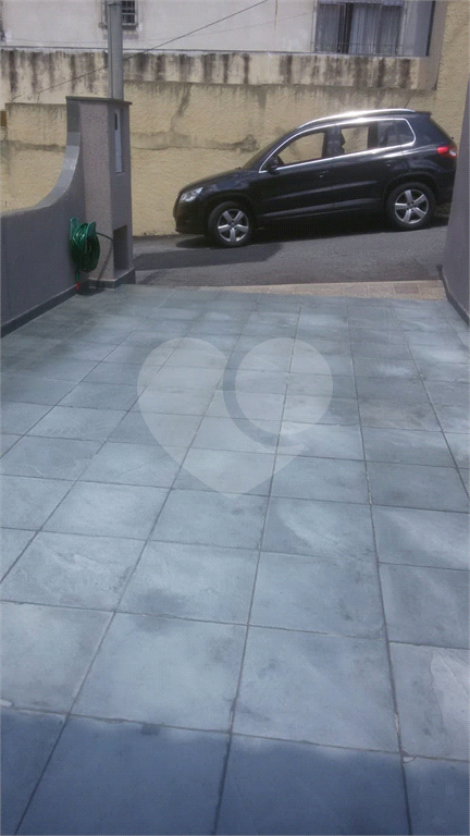 Sobrado em condominio.