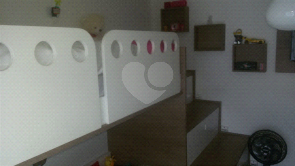 Sobrado em condominio.