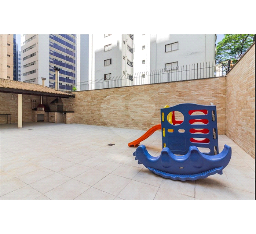 APARTAMENTO em VILA OLÍMPIA