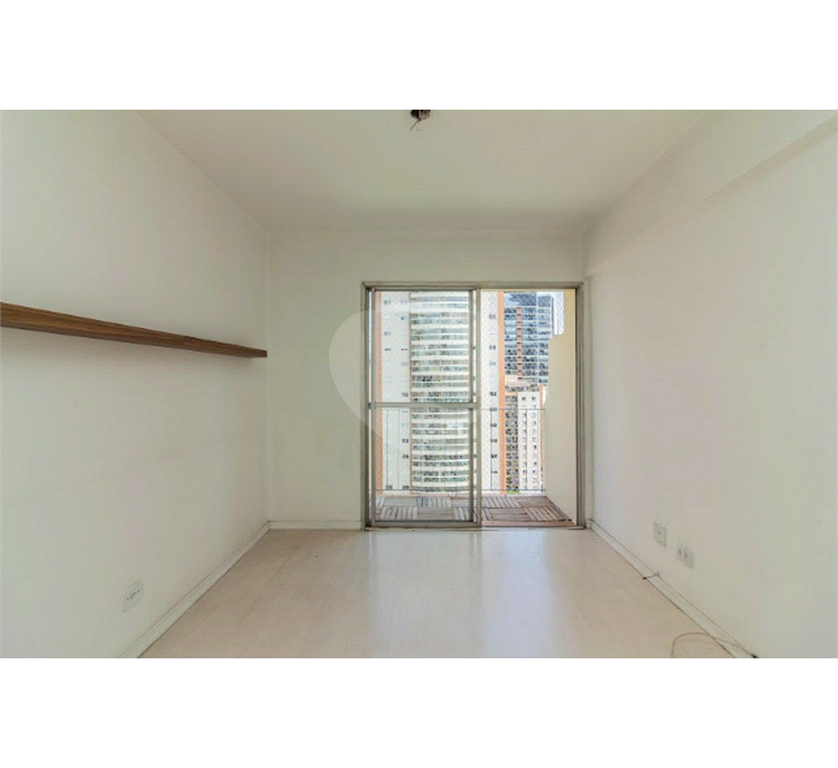 APARTAMENTO em VILA OLÍMPIA