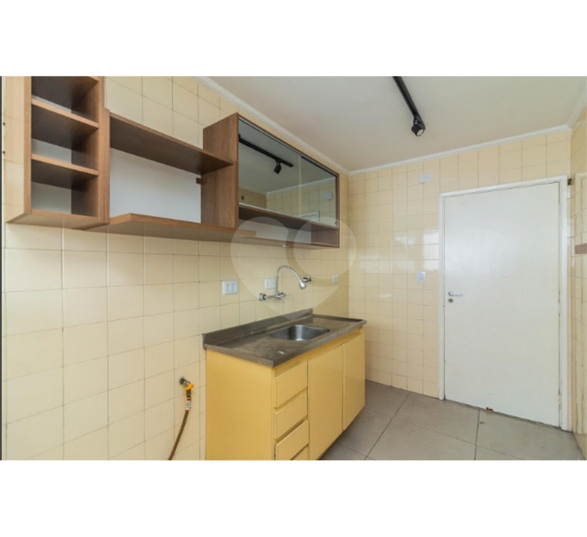 APARTAMENTO em VILA OLÍMPIA