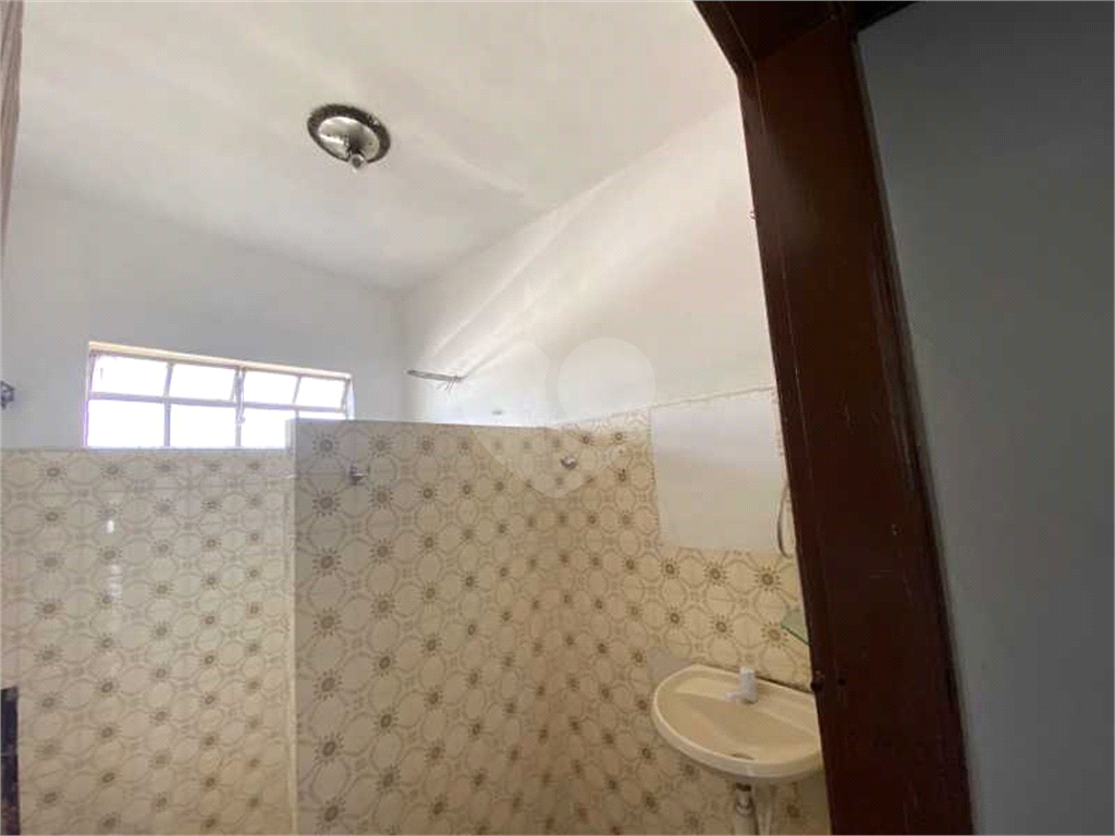 ÁGUA FRIA CASA TÉRREA TERRENO AMPLO EM RUA NOBRE POR PREÇO ABAIXO DO MERCADO!