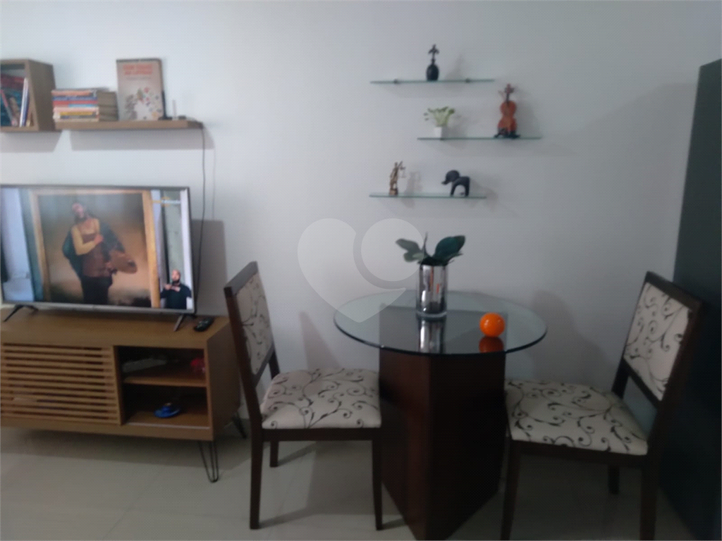 Lindo condomínio, ótimo custo benefício! Trav. da Av Conceição, próx. Àv Maria Candida.